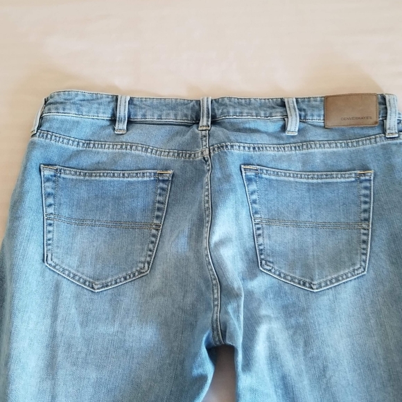 Jeans - Picture 4 of 5